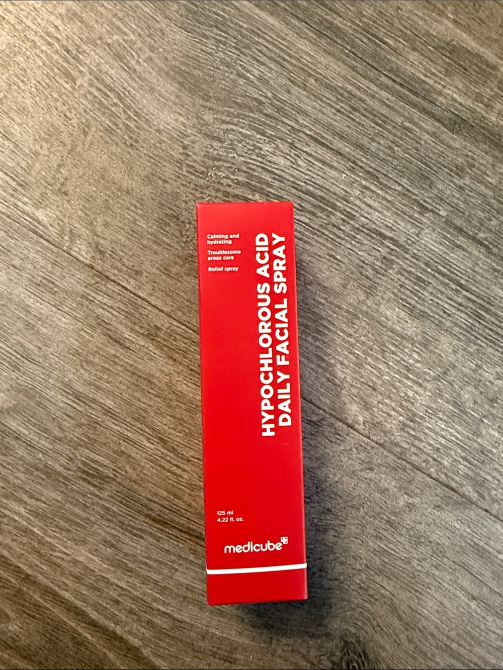 Medicube Hypochlorous Acid Daily Facial Spray — Red